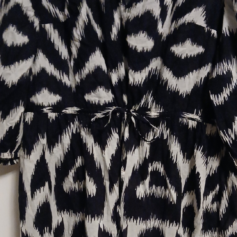 H&M Black and White Long Sleeve Dress - Picture 8 of 10